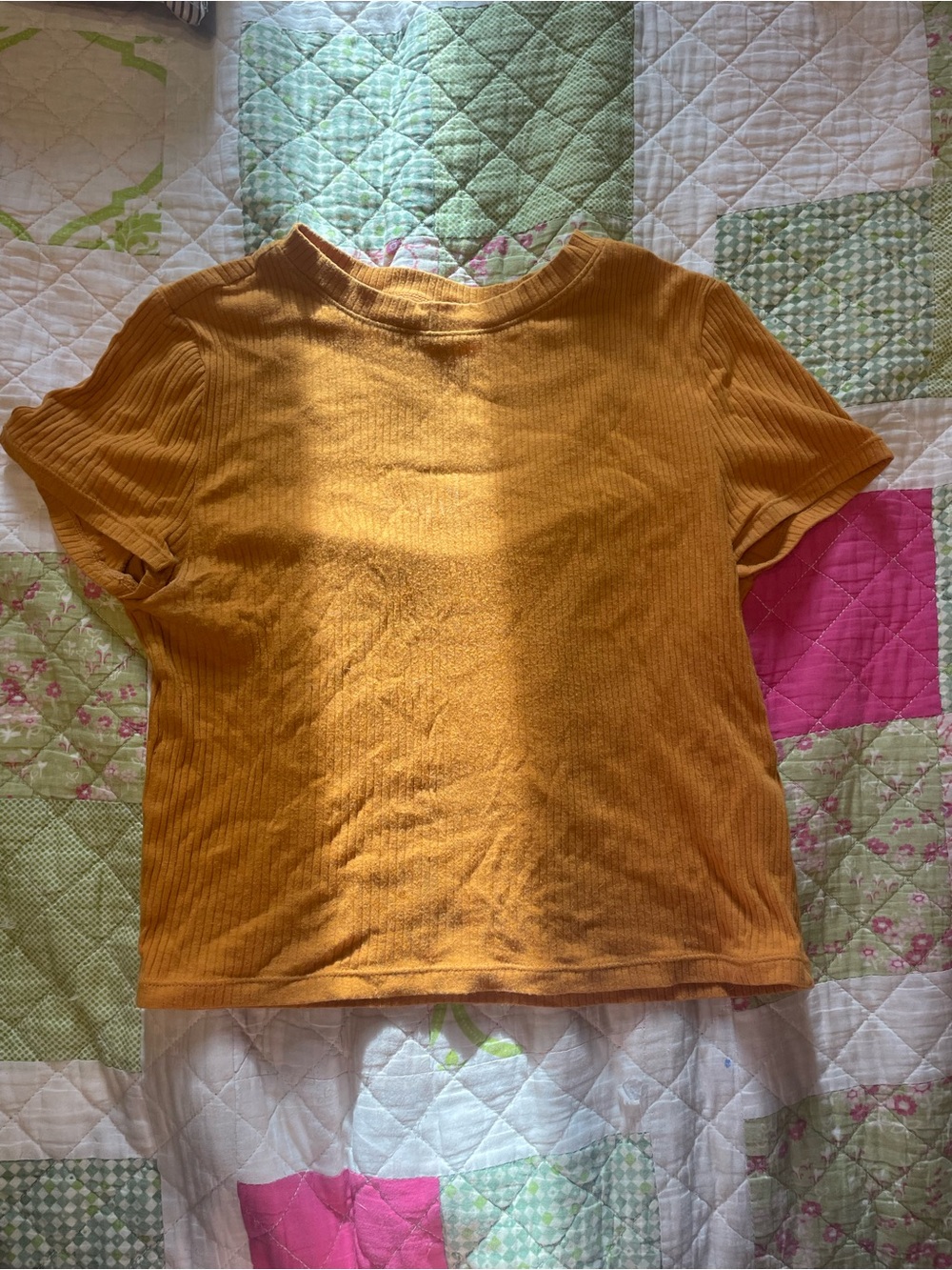 H&M Ribbed Short Sleeve Tee in Mustard